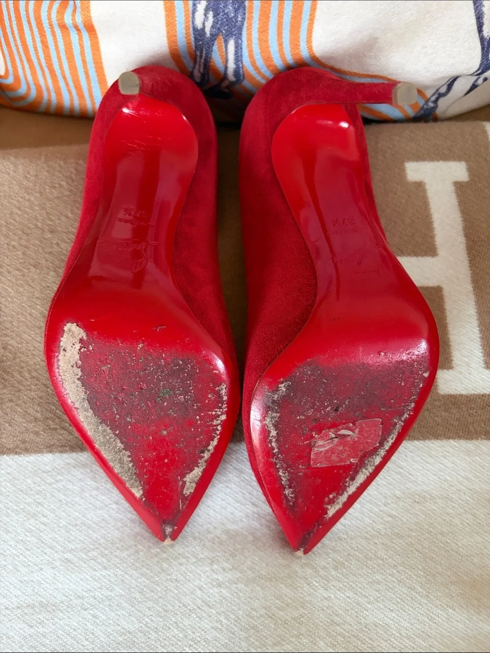 Christian Louboutin Red Suede Pigalle 100 - Picture 2 of 5